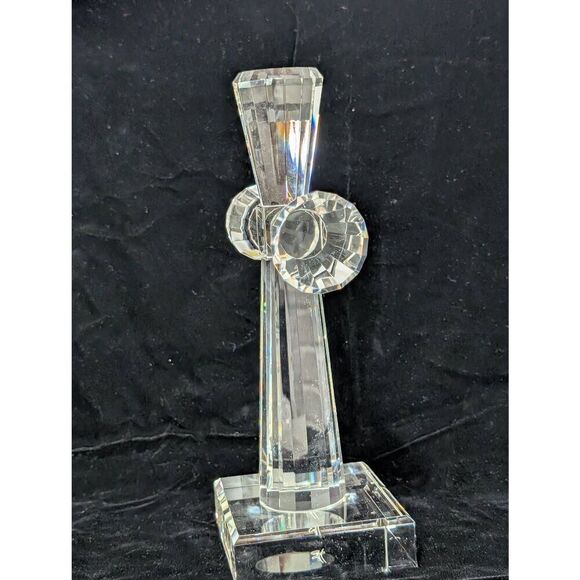 Oleg Cassini Signed Crystal Cross Ornament Vintage Prism Cut On Square Base - Picture 2 of 7
